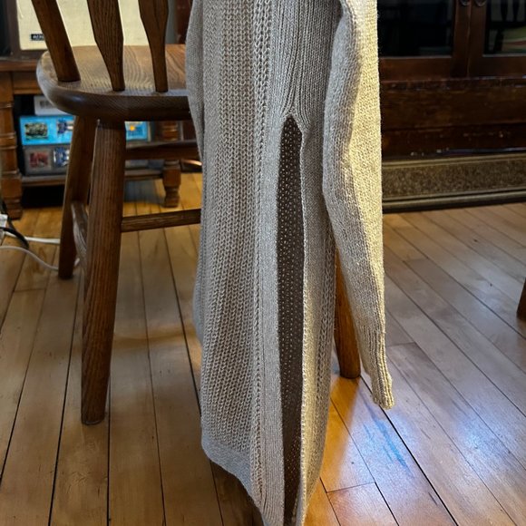 Quinn Tunic Sweater (S) - Picture 2 of 2